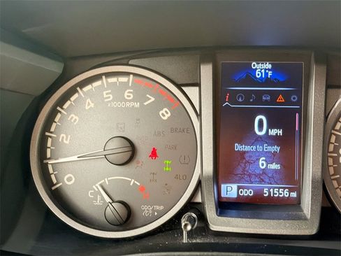 Used 2016 Toyota Tacoma SR5 image 12