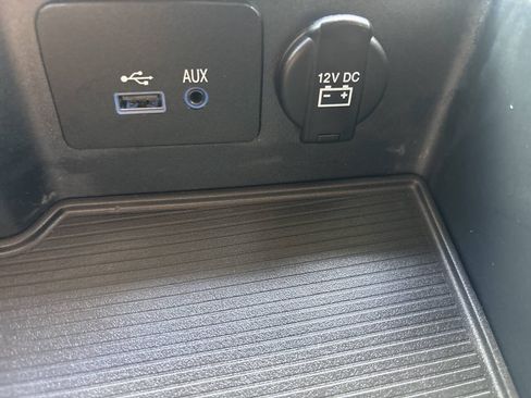 Used 2017 RAM 2500 SLT w/ Snow Chief Group AWD/4WD image 44