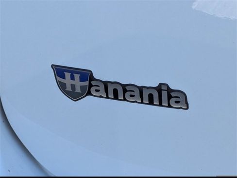 Used 2021 Volkswagen Atlas SE w/ Panoramic Sunroof Package image 12