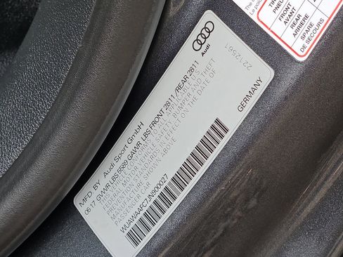 Used 2018 Audi RS 7 w/ Driver Assistance Package image 27