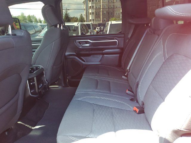 Used 2025 RAM 1500 Big Horn AWD/4WD image 17