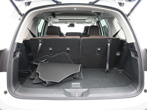 Certified 2025 Honda Pilot Elite image 24