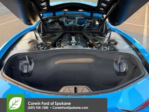 Used 2024 Chevrolet Corvette Z06 RWD image 17