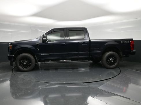 Used 2022 Ford F250 Lariat w/ Black Appearance Package AWD/4WD image 6