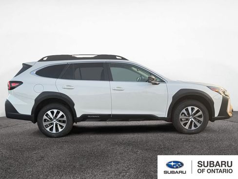 Certified 2025 Subaru Outback Premium image 6