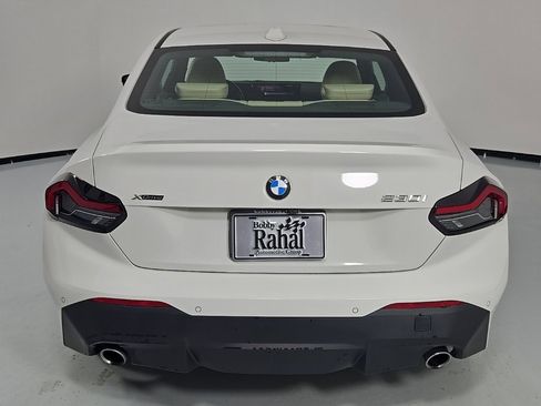 Certified 2023 BMW 230i xDrive Coupe w/ Convenience Package image 5