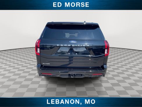 Certified 2025 Ford Expedition Active AWD/4WD image 7