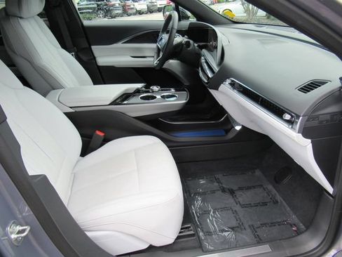 Certified 2024 Cadillac Lyriq Luxury RWD image 12