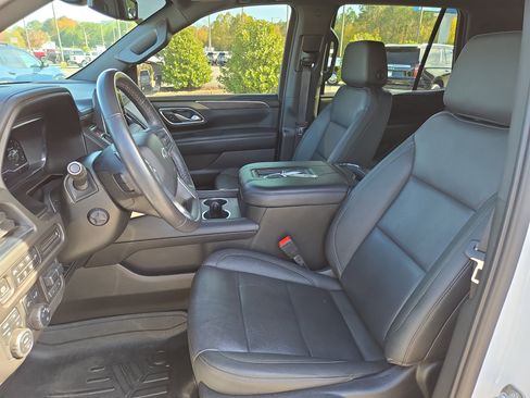 Used 2022 Chevrolet Tahoe Z71 w/ Z71 Off-Road Package image 20