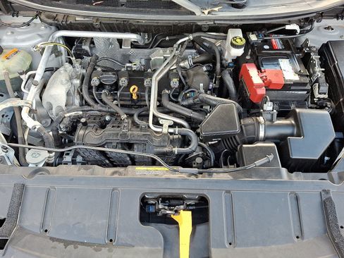 Used 2021 Nissan Rogue SV AWD/4WD image 28