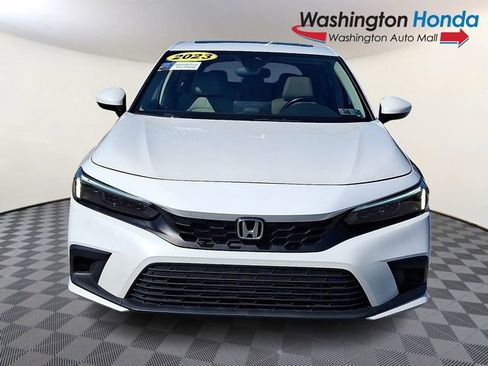 Used 2023 Honda Civic EX-L image 2