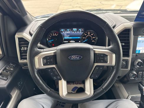 Certified 2017 Ford F150 Lariat w/ Equipment Group 502A Luxury image 31