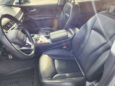 Used 2018 Audi Q7 3.0T Premium Plus w/ Premium Plus Package image 8