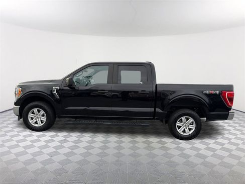 Used 2021 Ford F150 XLT image 8