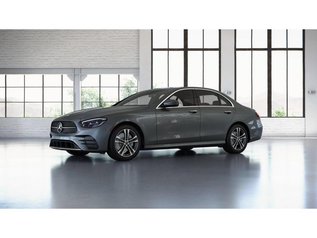 Used 2023 Mercedes-Benz E 350 4MATIC Sedan image 39