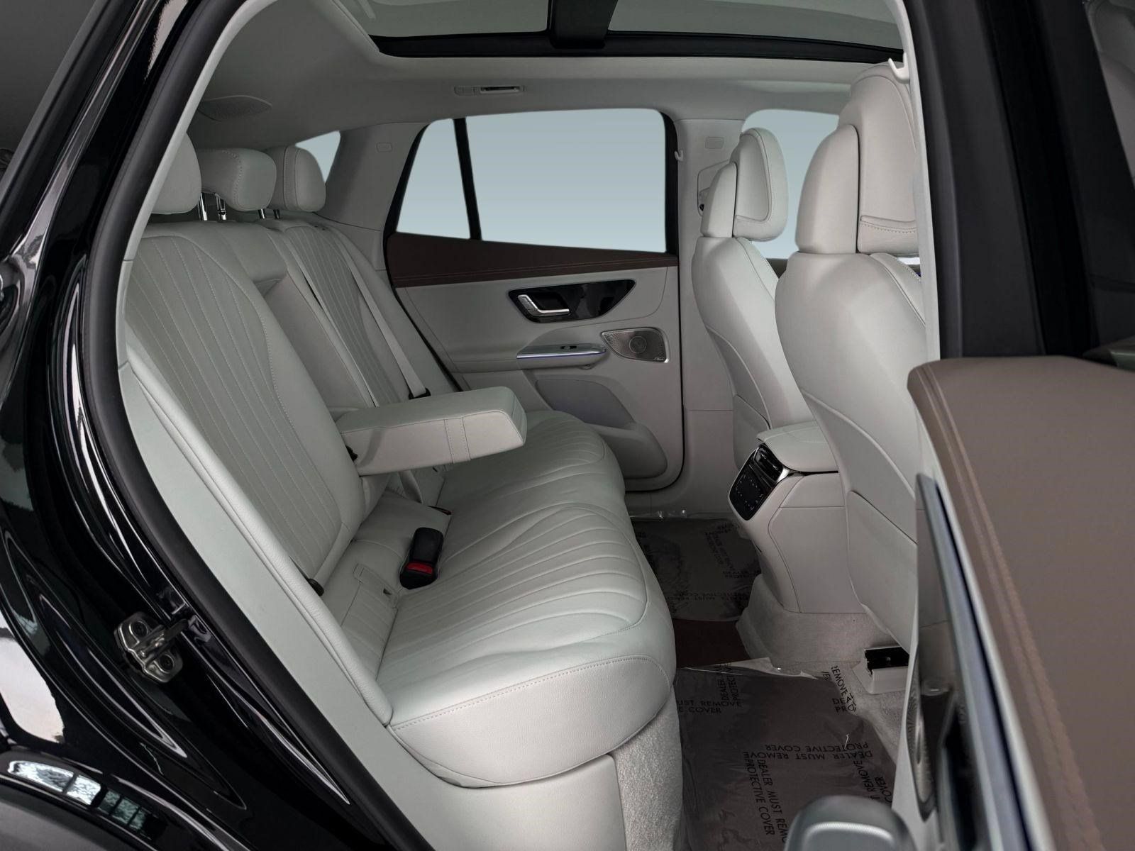 Certified 2023 Mercedes-Benz EQE 500 4MATIC SUV image 29