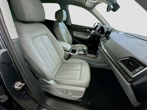 Used 2022 Audi Q5 2.0T Premium AWD/4WD image 34