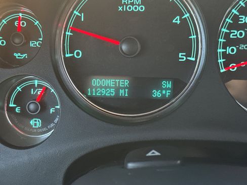 Used 2012 GMC Sierra 3500 Denali image 21