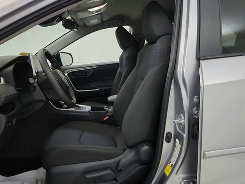 Used 2024 Toyota RAV4 LE AWD/4WD image 13