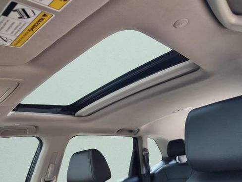 Used 2023 Honda CR-V EX-L image 19