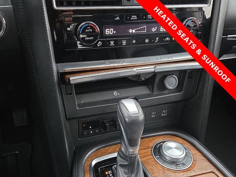 Used 2022 Nissan Armada SL w/ Captain's Chairs Package image 21