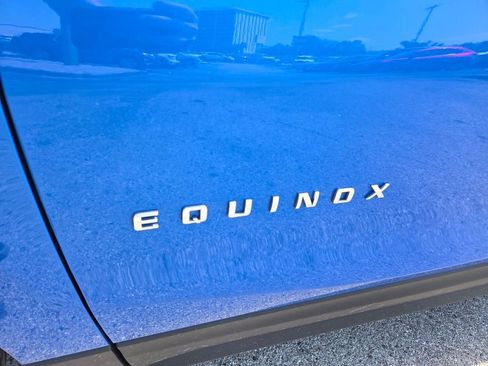 Certified 2024 Chevrolet Equinox LS w/ Driver Confidence II Package image 3