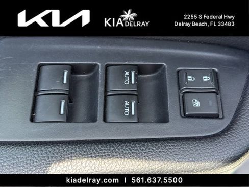 Used 2021 Honda Pilot Special Edition image 16