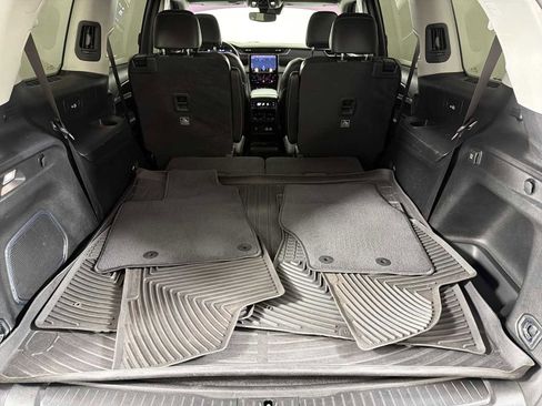 Used 2021 Jeep Grand Cherokee L Limited image 23