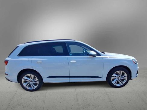 Used 2021 Audi Q7 3.0T Premium w/ Convenience Package AWD/4WD image 9