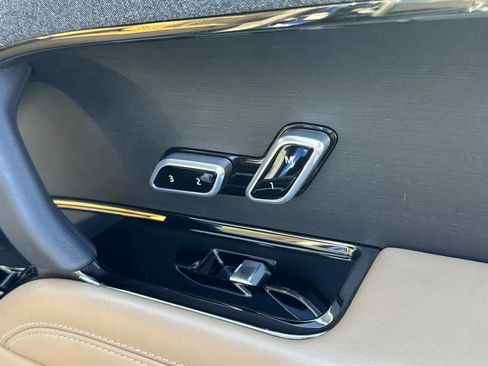 Used 2023 Land Rover Range Rover Sport SE image 41