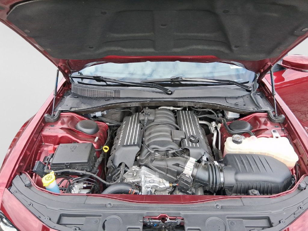 Used 2023 Chrysler 300 C RWD image 24