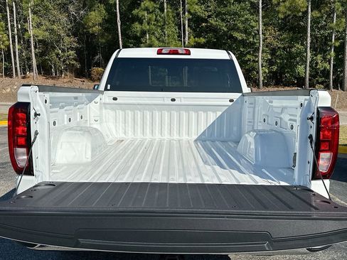 New 2026 GMC Sierra 1500 Pro w/ Pro Value Package image 15