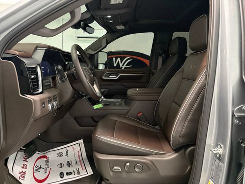 Used 2026 GMC Sierra 2500 Denali w/ Denali Reserve Package AWD/4WD image 9