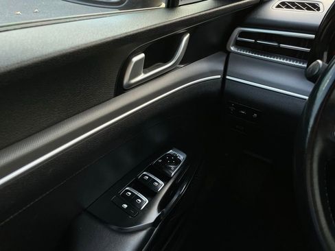 Used 2022 Kia K5 GT-Line image 25