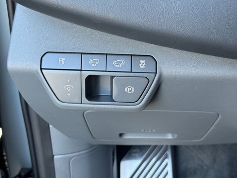 Used 2024 Kia EV9 GT-Line image 19