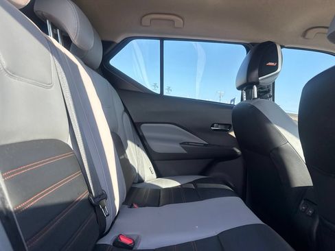 Used 2023 Nissan Kicks SR w/ SR Premium Package FWD image 28