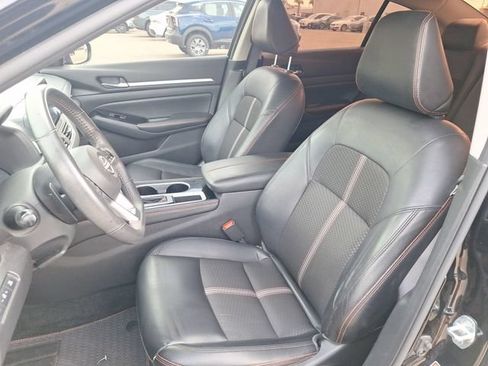 Certified 2024 Nissan Altima 2.5 SR FWD image 10