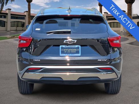 Used 2024 Chevrolet Trax ACTIV w/ Driver Confidence Package FWD image 7