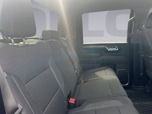 Used 2026 Chevrolet Silverado 2500 LT w/ Convenience Package AWD/4WD image 18
