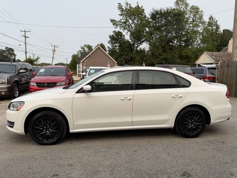 Used 2012 Volkswagen Passat 2.5 S FWD image 5