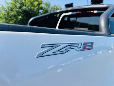 Used 2019 Chevrolet Colorado ZR2 w/ ZR2 Dusk Special Edition image 24