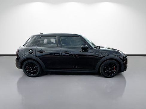 Used 2019 MINI Cooper S FWD image 2