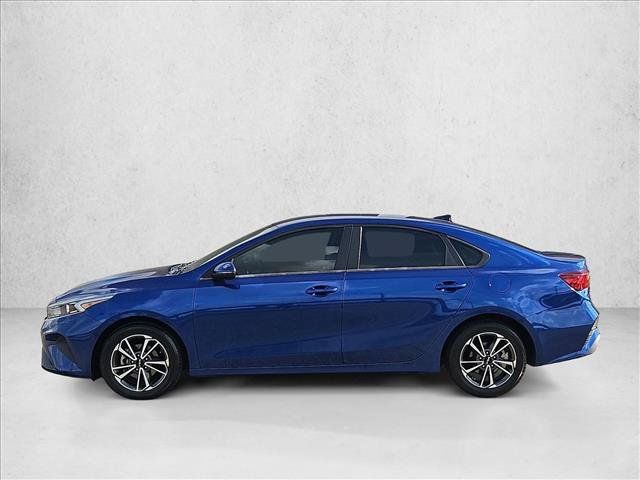Used 2022 Kia Forte LXS w/ LXS Technology Package FWD image 8