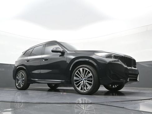 Used 2023 BMW X1 xDrive28i w/ Premium Package AWD/4WD image 21
