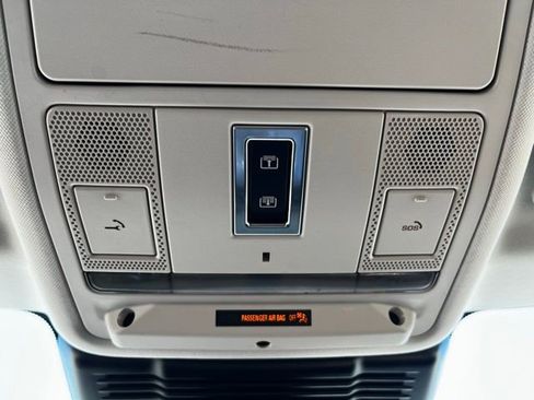 Used 2023 Land Rover Range Rover Evoque S image 23