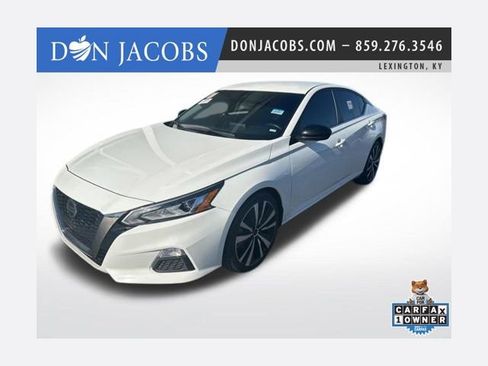 Used 2022 Nissan Altima 2.5 SR image 1