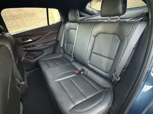 Used 2025 Buick Envista Sport Touring w/ Convenience I Package image 28