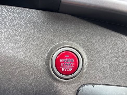 Used 2016 Honda Odyssey EX-L image 22