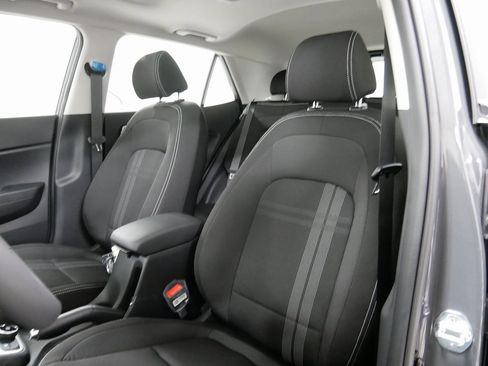 New 2026 Hyundai Venue SEL image 9