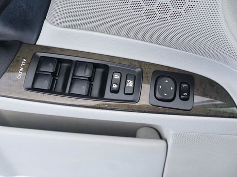 Used 2012 Lexus IS 350 w/ Premium Pkg Value Edition RWD image 29